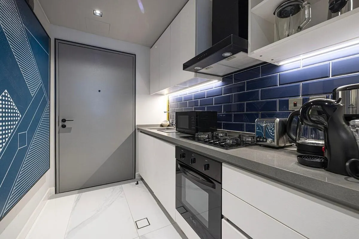 Apartment Luxury Studio Mints Walk To Dubai Mall & Burj Khalifa