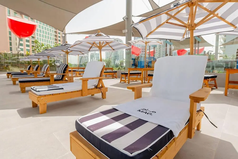 Luxury Studio Mints Walk To Dubai Mall & Burj Khalifa Apartment