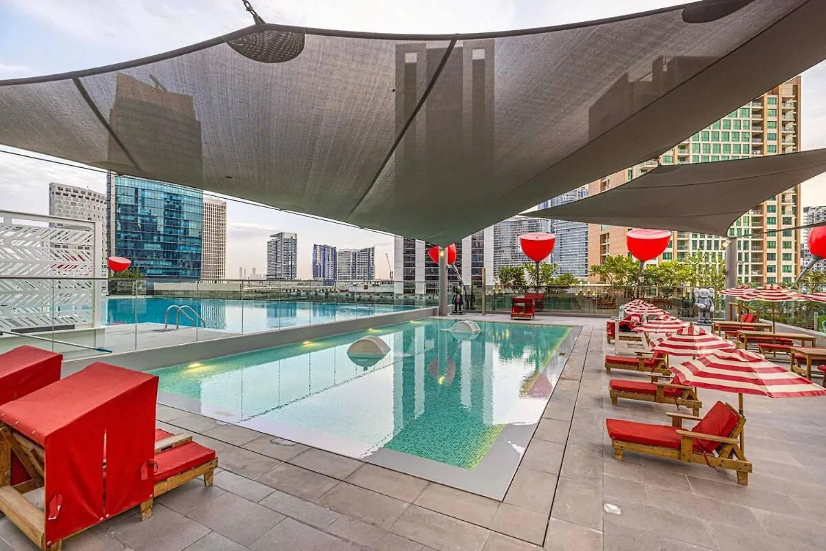 Luxury Studio Mints Walk To Dubai Mall & Burj Khalifa Apartment