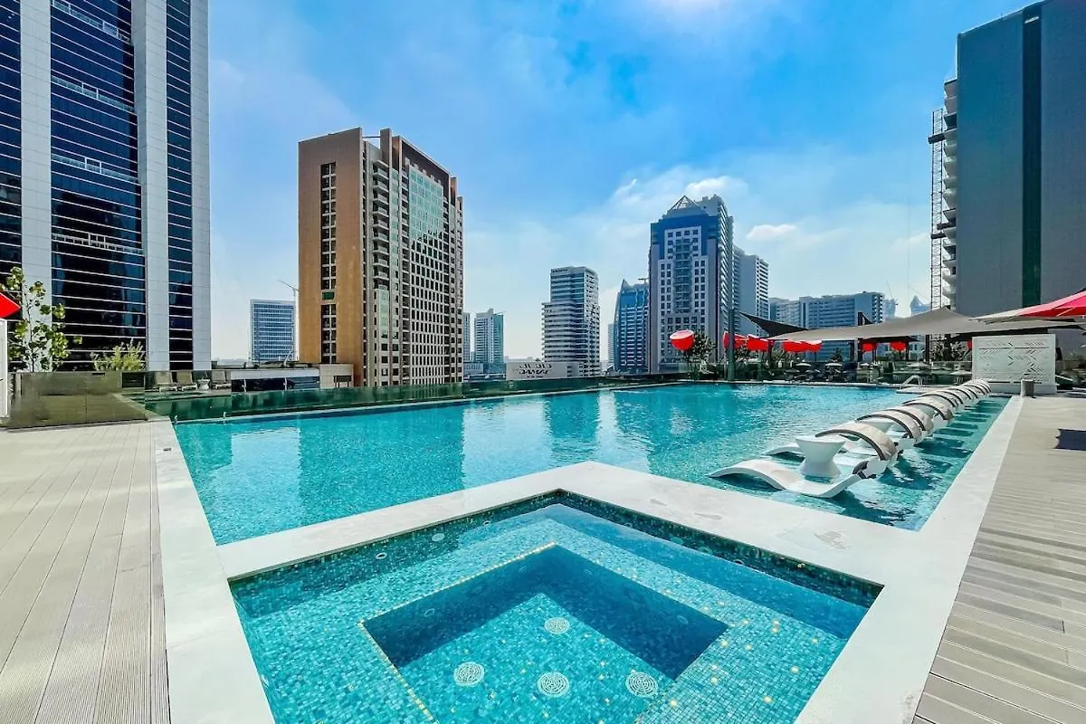 Luxury Studio Mints Walk To Dubai Mall & Burj Khalifa Apartment
