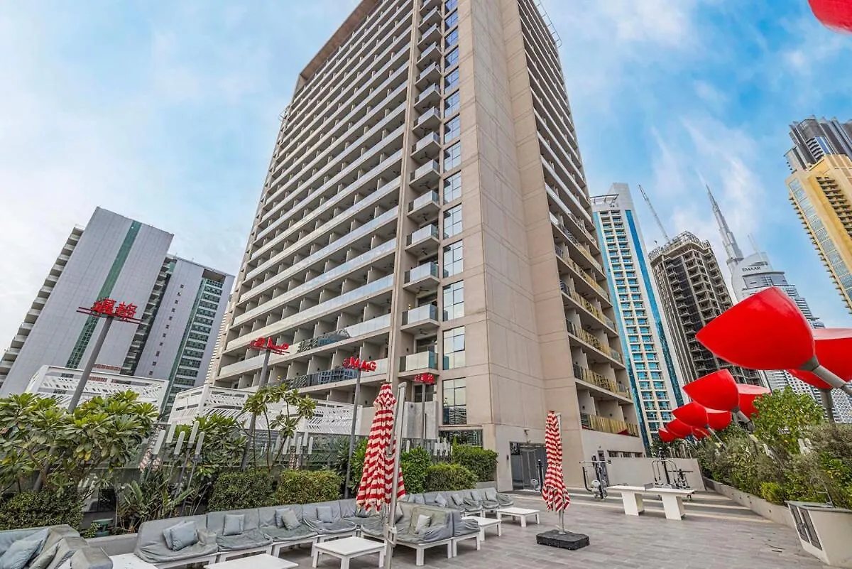 Luxury Studio Mints Walk To Dubai Mall & Burj Khalifa Apartment
