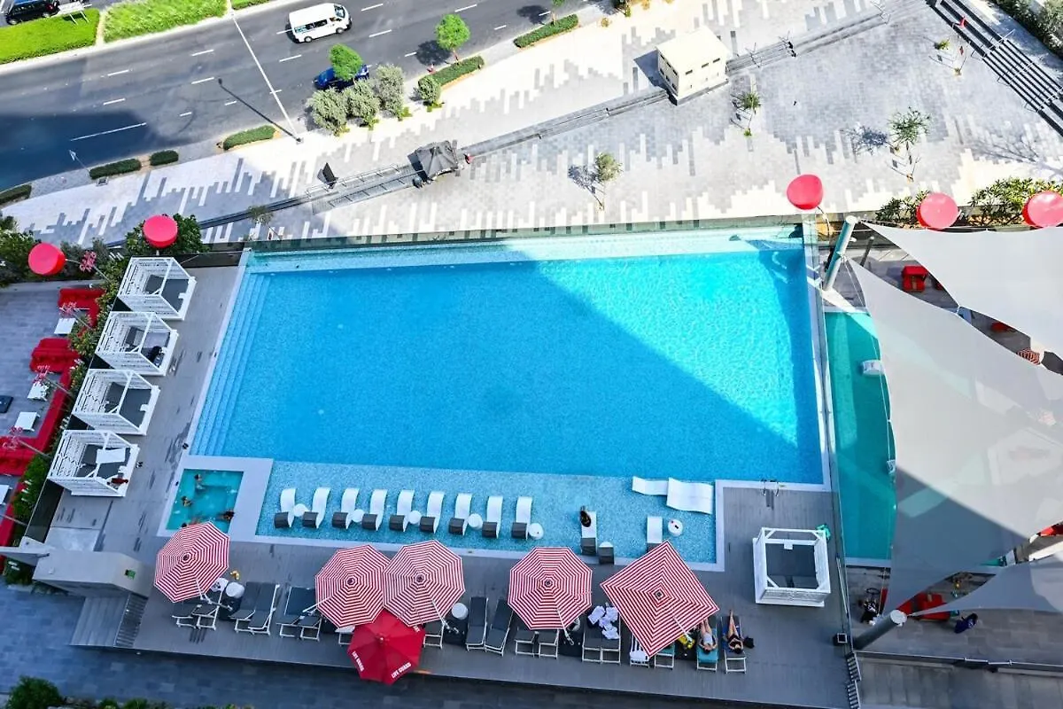 Luxury Studio Mints Walk To Dubai Mall & Burj Khalifa Apartment
